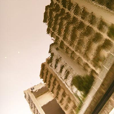 018